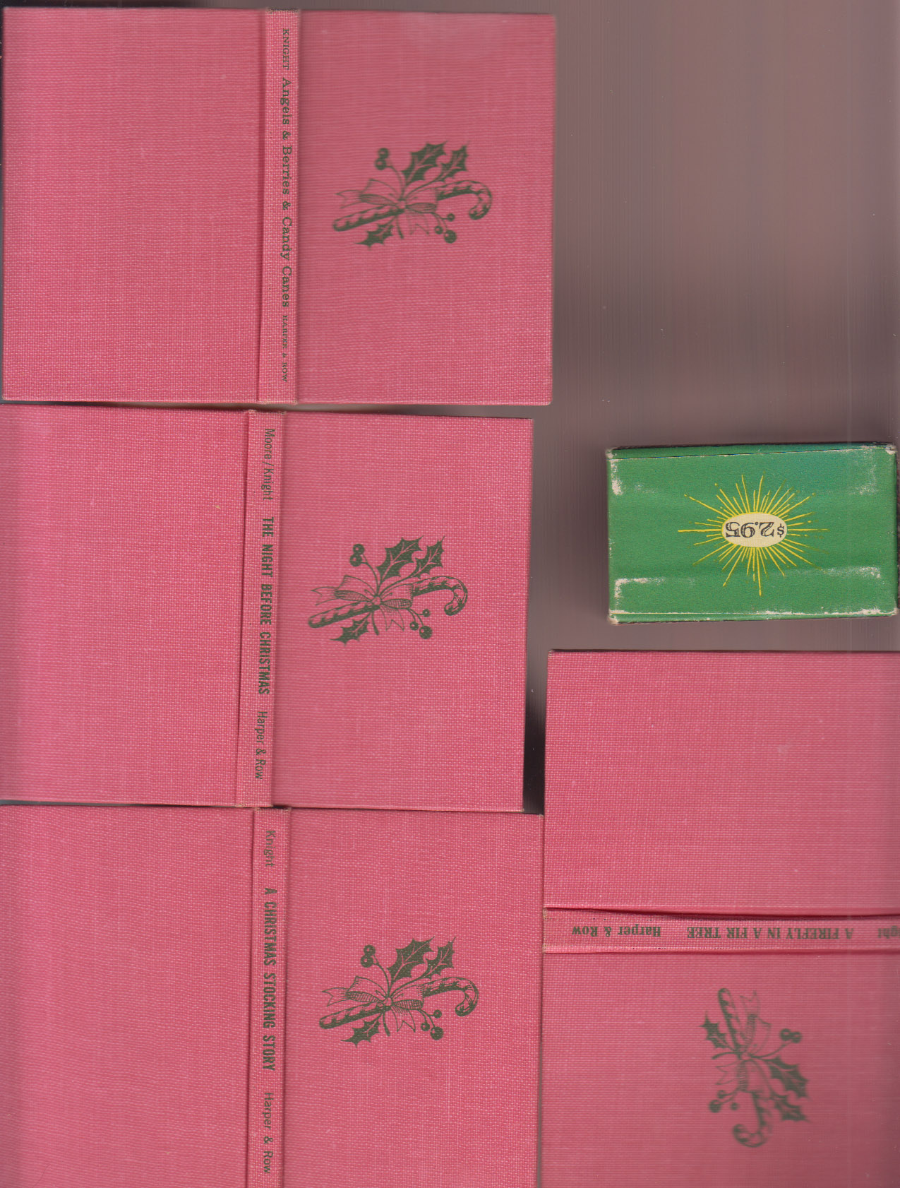 Christmas Nutshell Library (Four Small Books in Slipcase)